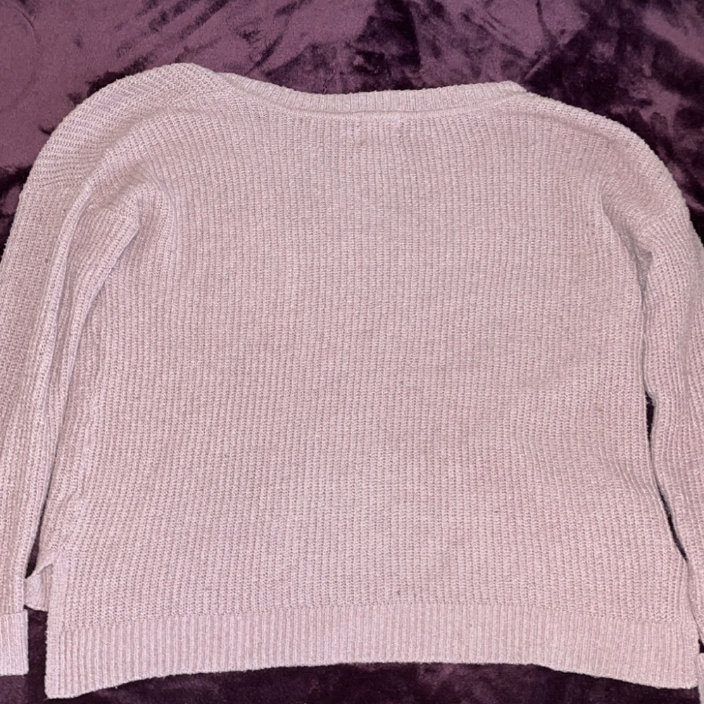 Light Purple High-Low Knitted Sweater - Picture 4 of 5